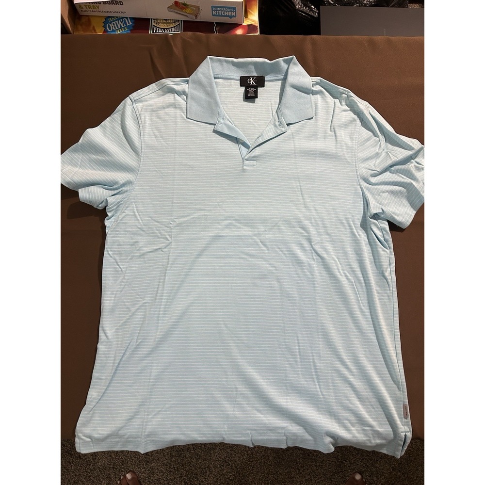 Calvin Klein Men's L 100% Cotton Light Blue Striped SS Collared Shirt